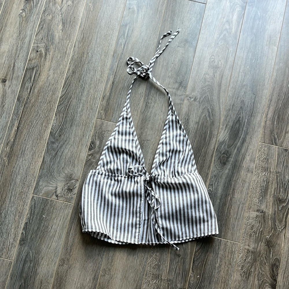 🤎3/$22🤎 NWOT SHEIN Brown and White Halter Tank Top - Picture 2 of 4